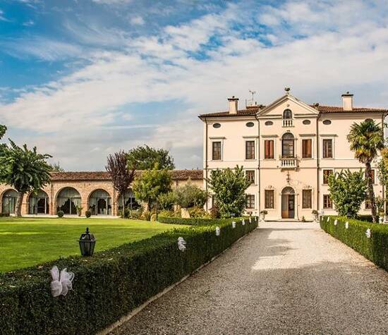Villa Bongiovanni.