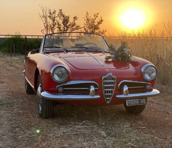 Alfa Romeo Giulietta Spider 1300 rossa (1961)