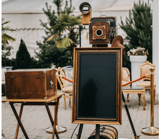 Vintage Photo Booth by Zumas