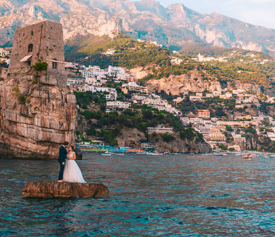 Love on the rock in Amalfi Coast