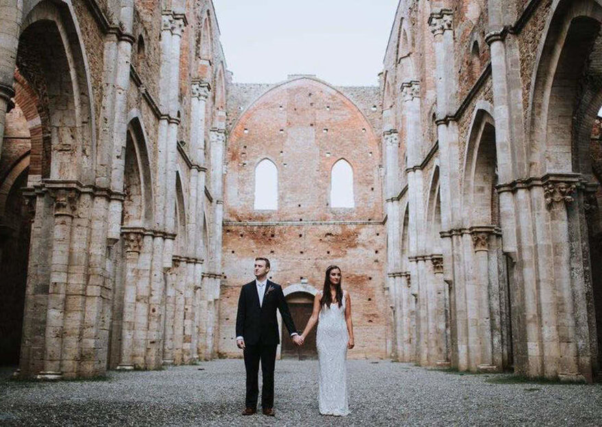 Above &amp; Beyond Tuscan Weddings: un matrimonio civile all'aperto in Toscana, tra natura e vigneti