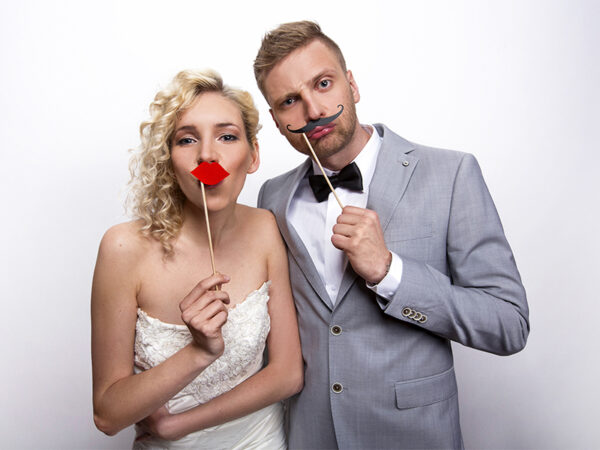 Accessori Addio al Nubilato Puntelli per matrimonio in rosso con bastone: 6 pezzi "Labbra".